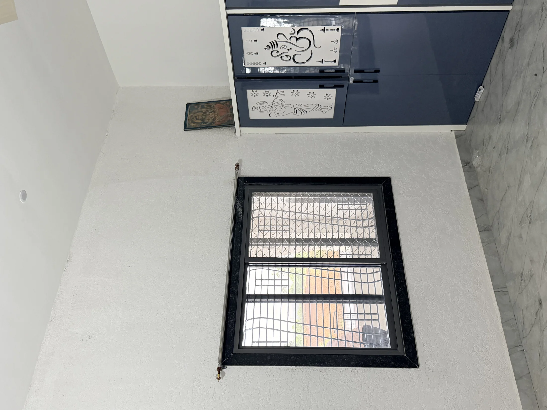 Aluminum window work