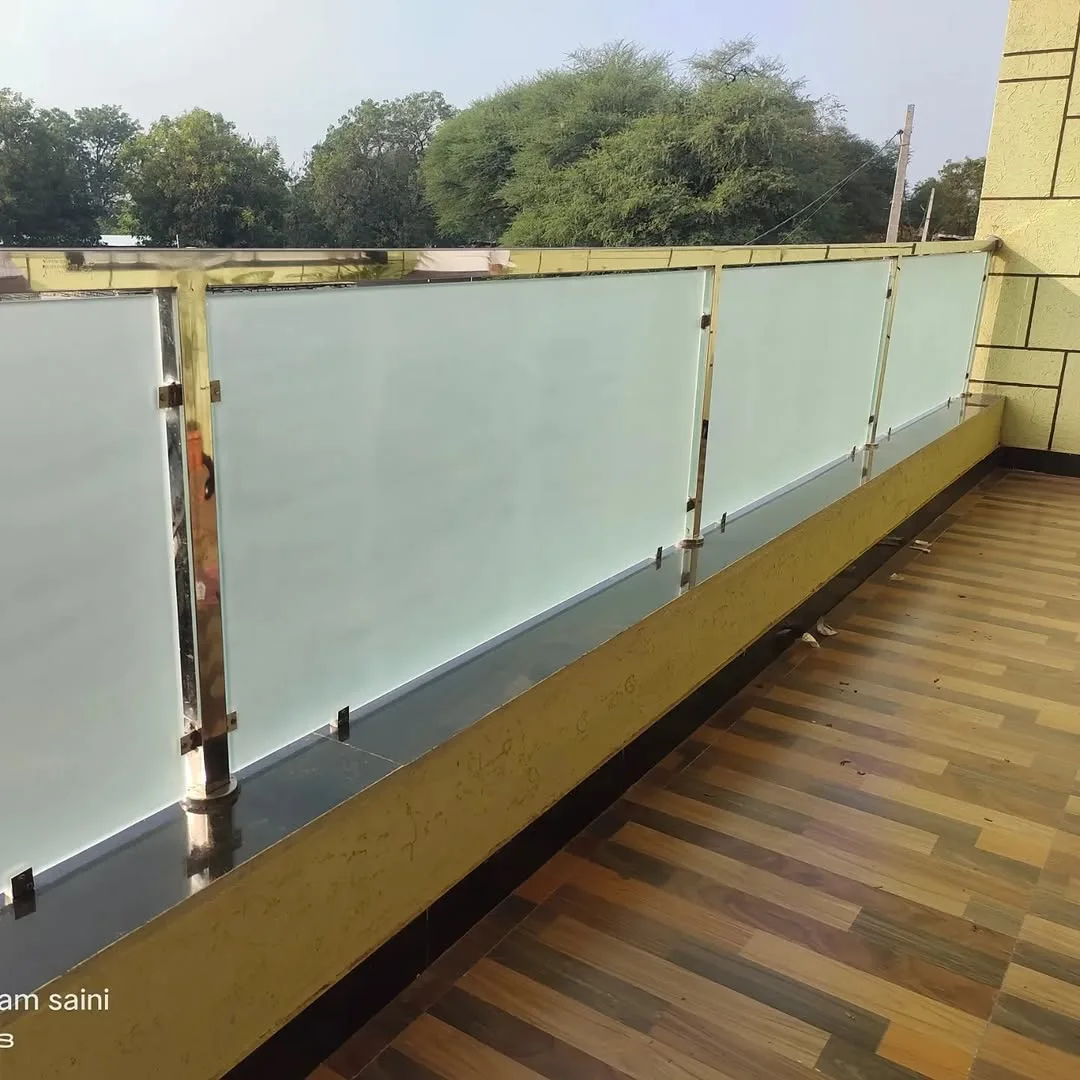 Glass Relling work